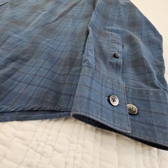 Calvin Klein Men's Large Button-Up Shirt Blue Plaid Slim Fit Long Sleeve EUC LN - Picture 2 of 14